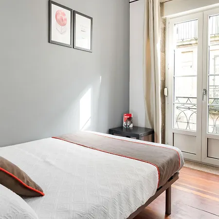 Oyo La Tita Pensjonat Santiago de Compostela