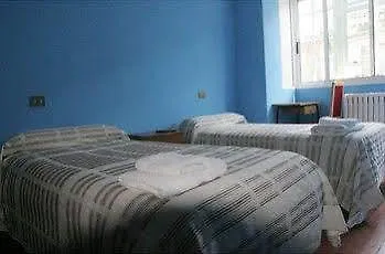 Pensjonat Oyo La Tita Santiago de Compostela